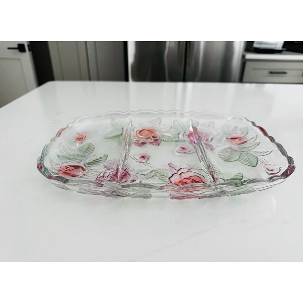 Serving platter in glass. Vintage